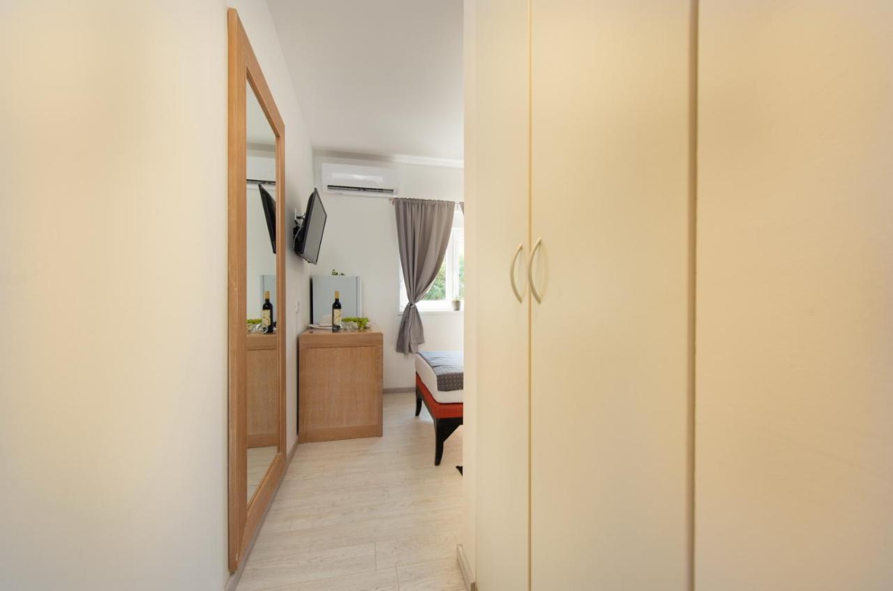 Hotel Potpićan Eksteriør bilde