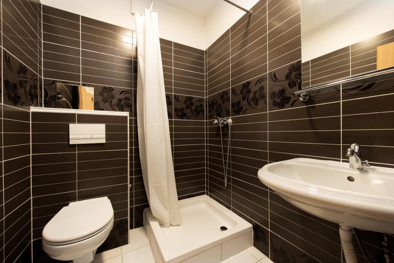 Hotel Potpićan Eksteriør bilde