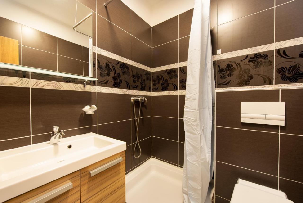 Hotel Potpićan Eksteriør bilde